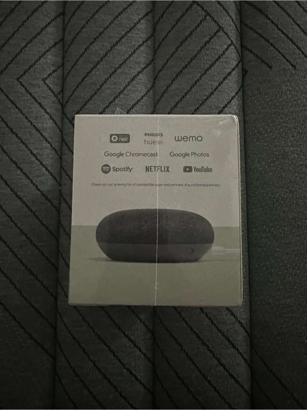 google home mini 1st gen - brand new/sealed